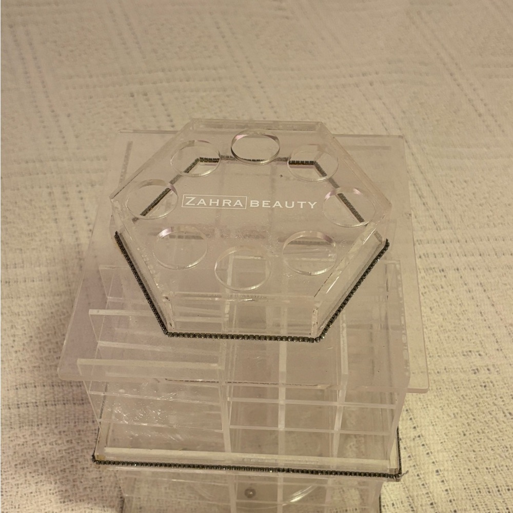 Zahra Beauty Clear Acrylic Lipstick Tower